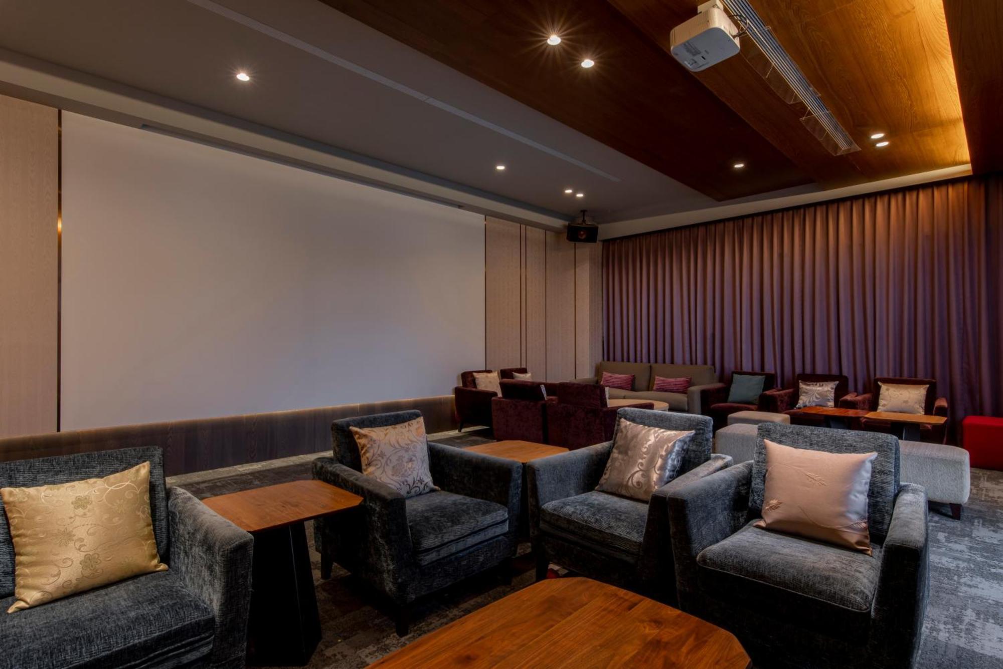 In Joy Hotel Taichung Exterior foto